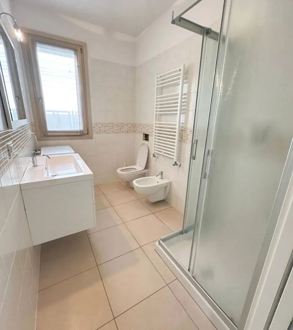 Apartment Villa Renzo- Parcheggio E Giardino Privati A Pochi Passi Dal Mare Lido di Jesolo Italy